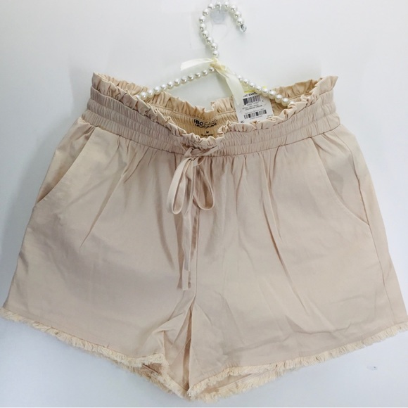 Womens Shorts Cashmere Cream Drawstring Shorts Size M Inc Earth New - Picture 1 of 6